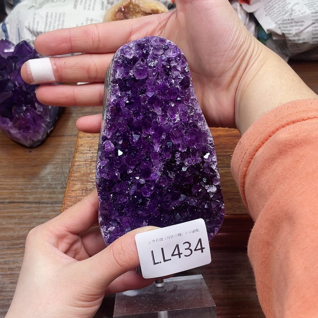 大型摆件（非配饰）未镶嵌水晶