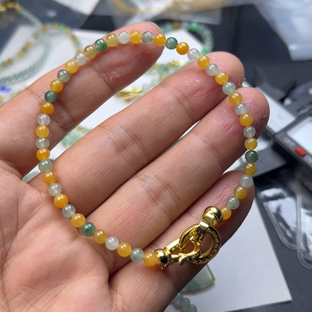 定制翡翠未镶嵌翡翠手串