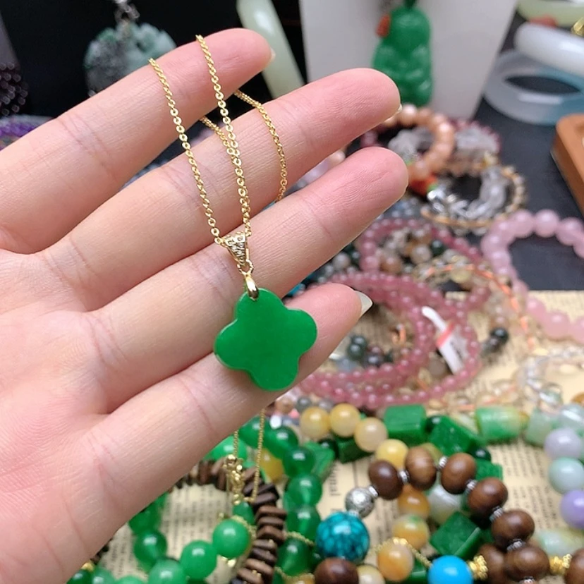 【闪购商品】翡翠未镶嵌颈饰