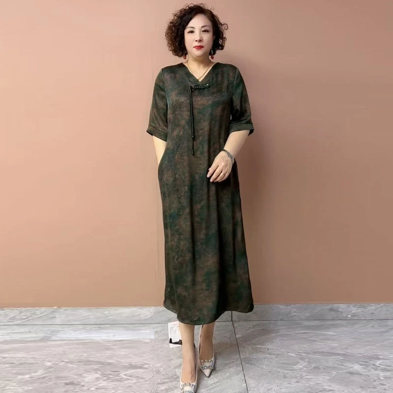 2530洋气中老年妈妈真丝连衣裙夏季中袖国风显瘦新中式旗袍裙长裙