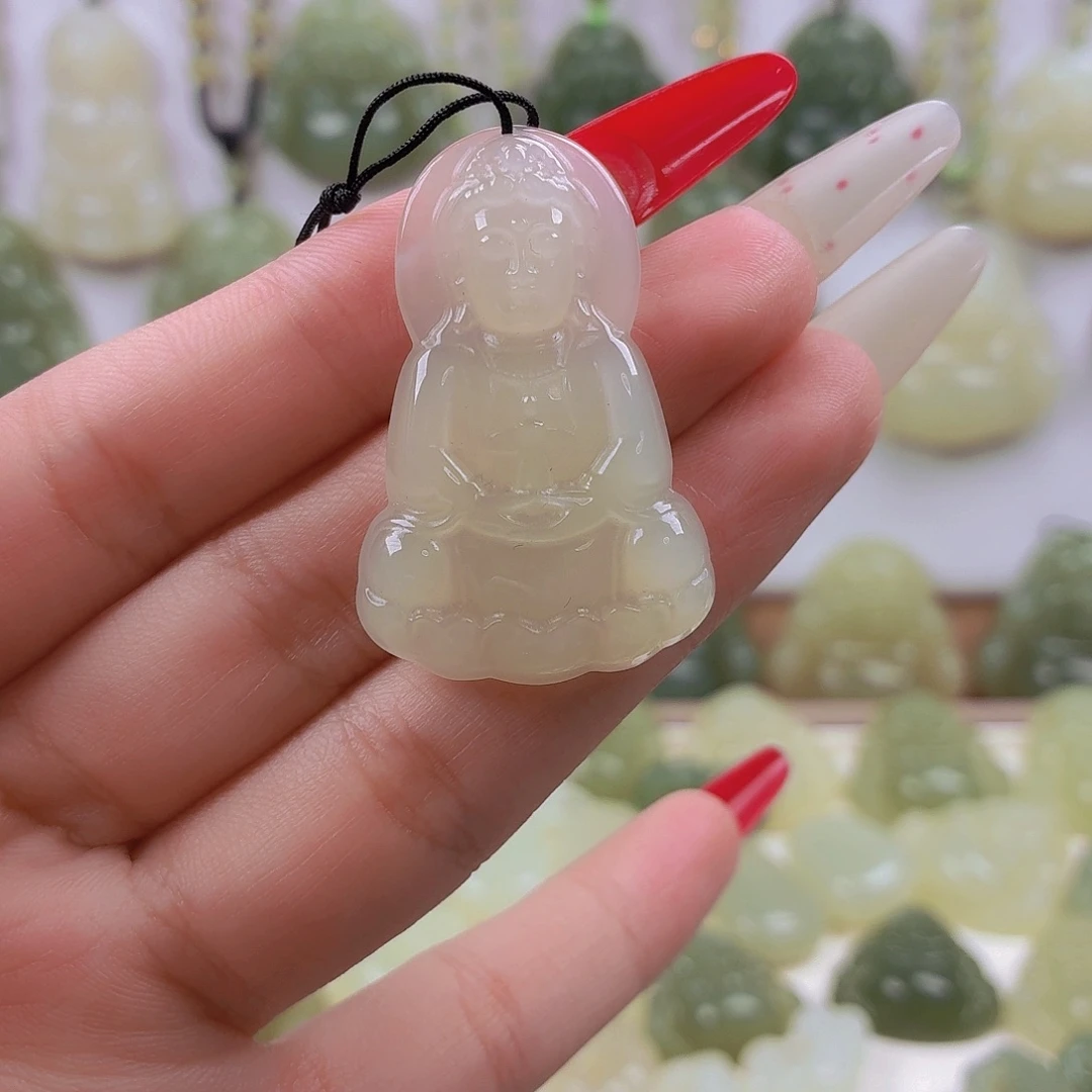 颈饰未镶嵌和田玉