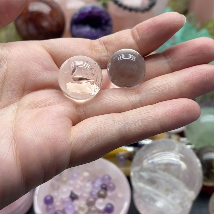 在****未镶嵌珠宝半成品水晶1