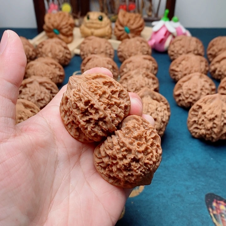 文玩核桃把件满天星40