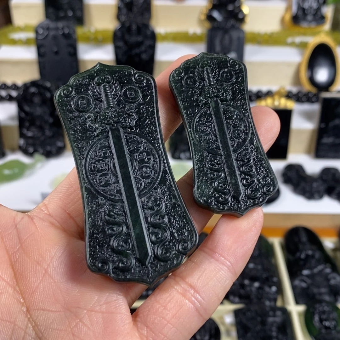 蛇纹石玉吊坠未镶嵌黄***兩