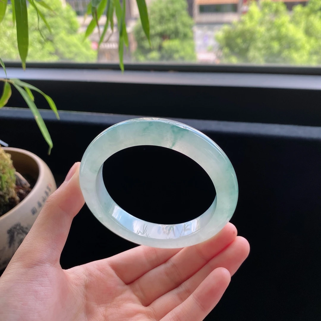 好色珠宝  圈口59缅甸老坑A货冰种飘花正圈女款翡翠手镯