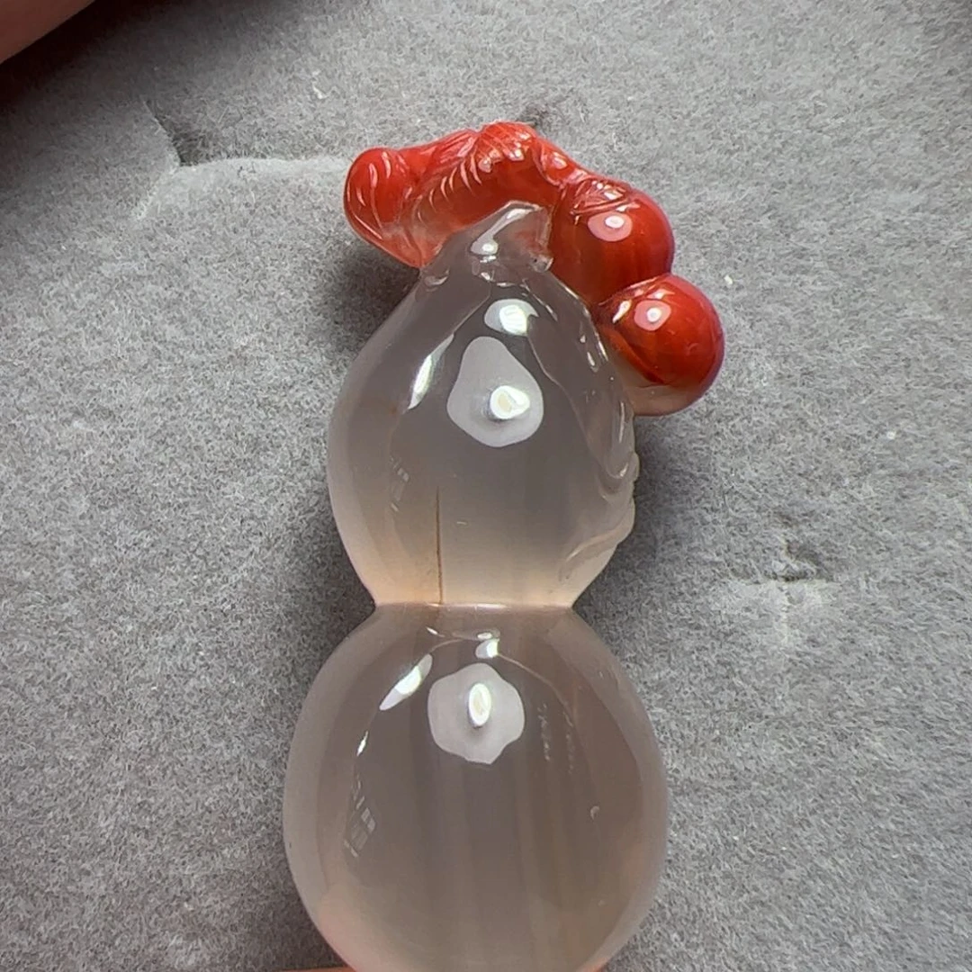 未镶嵌吊坠南红玛瑙