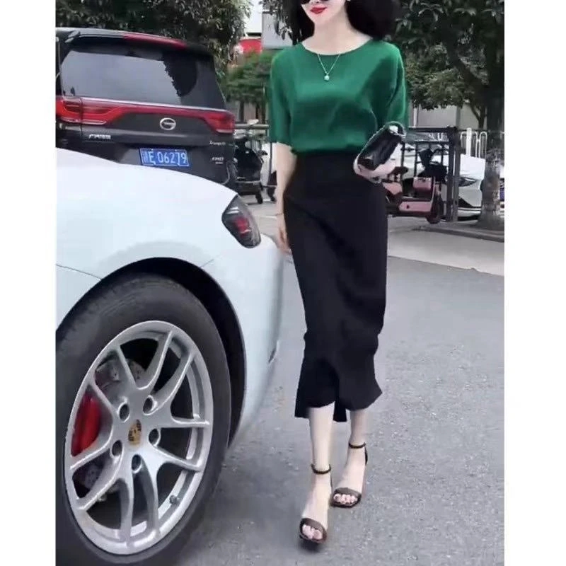夏季新款绿色上衣高腰半身裙女装