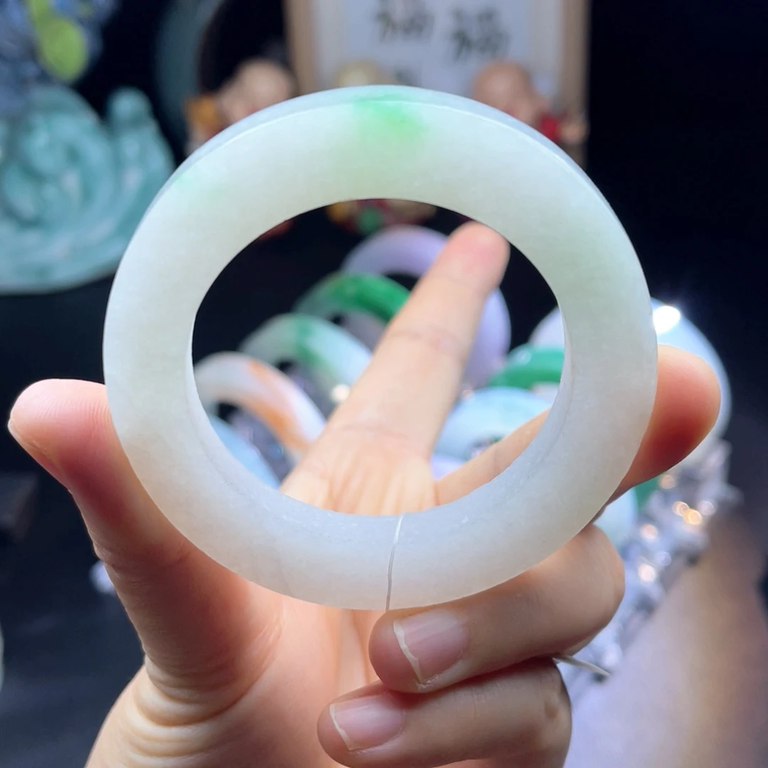 未镶嵌天然翡翠手镯定制定制翡翠