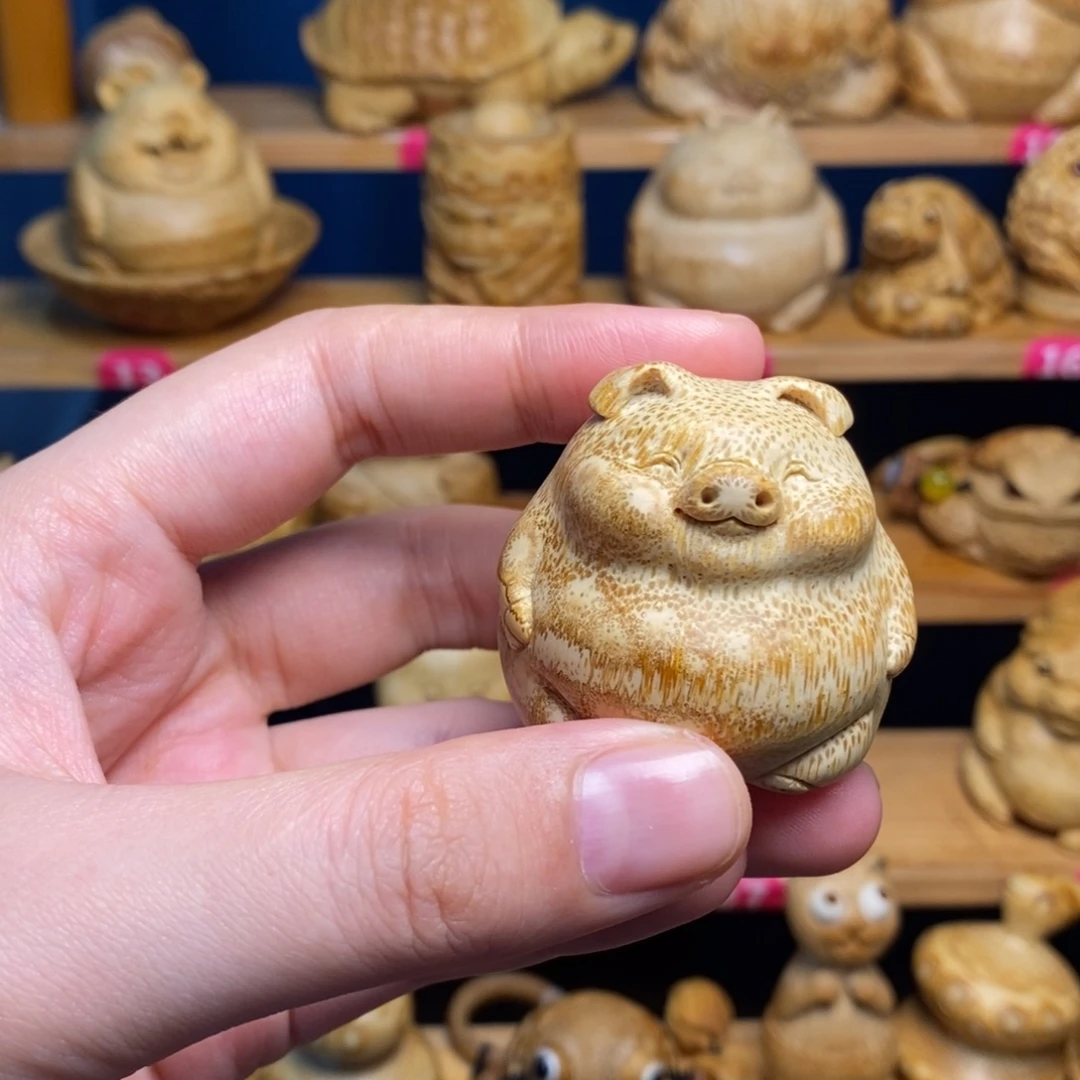 竹福猪竹雕精工制作