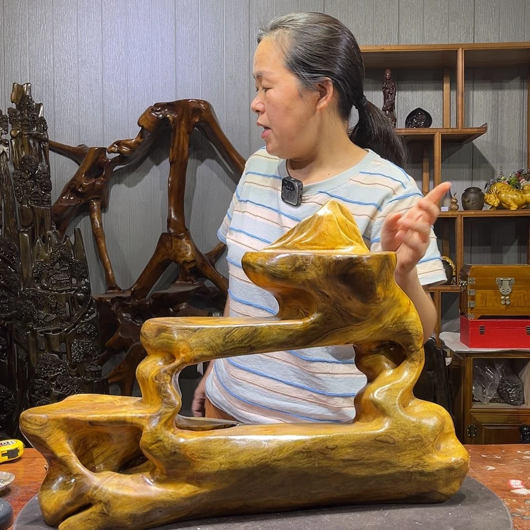 金丝楠系**窗树根博古架