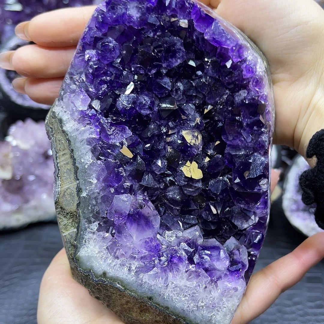 未镶嵌大型摆件（非配饰）紫晶