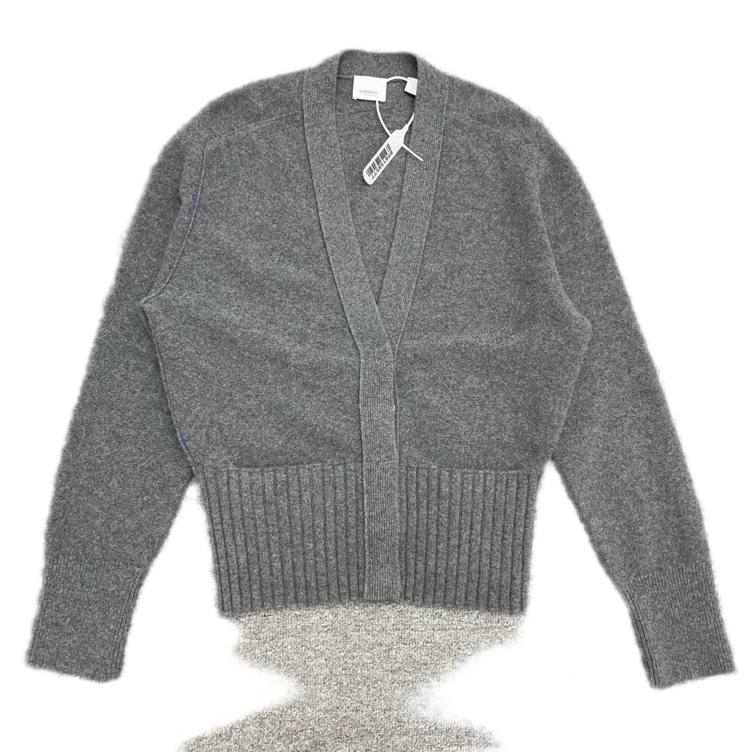 99新 BURBERRY/博柏利 S码 A0941 Burberry博柏利灰色开衫