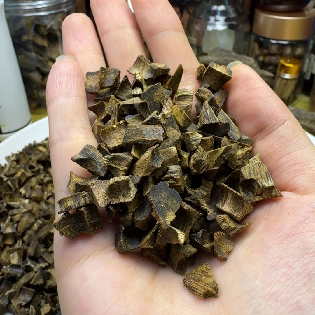沉香沉香碎屑金沙叶高油车珠碎料100g