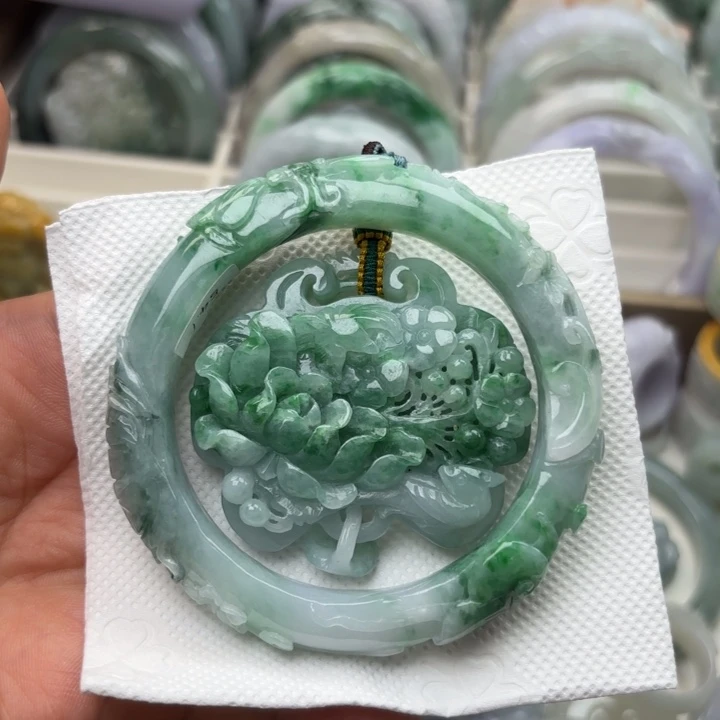 翡翠未镶嵌手镯54圈208