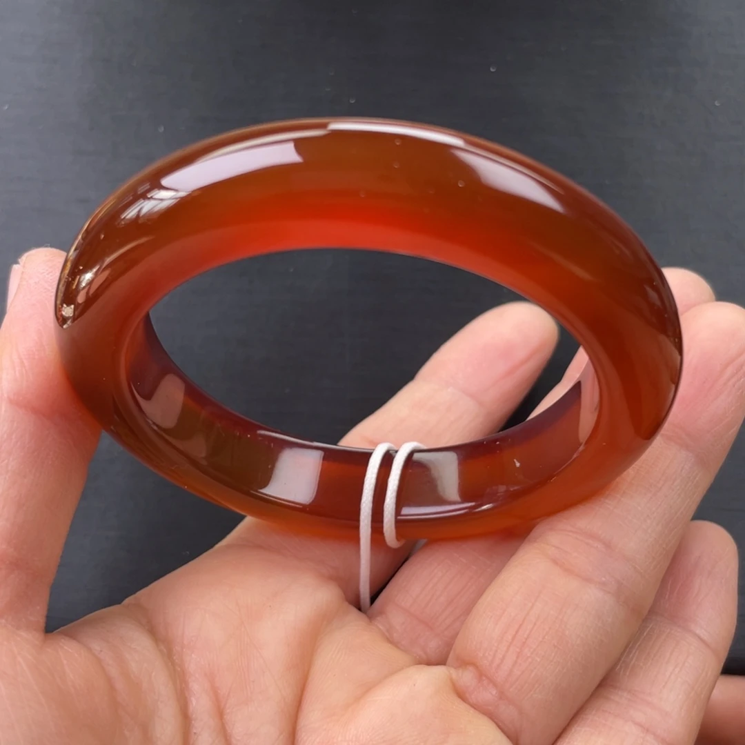 玛瑙/玉髓未镶嵌手镯54圈