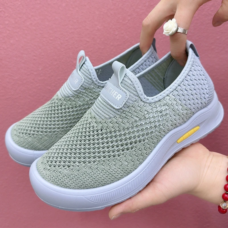 夏季老北京布鞋女网面透气健步单鞋轻便舒适软底防滑中老年妈妈鞋