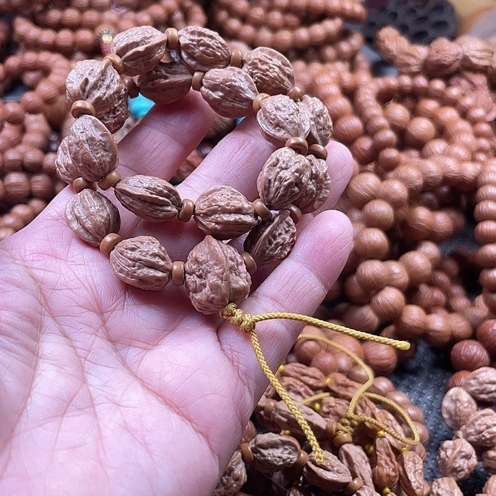 手串猴头核桃1.3蛤蟆头