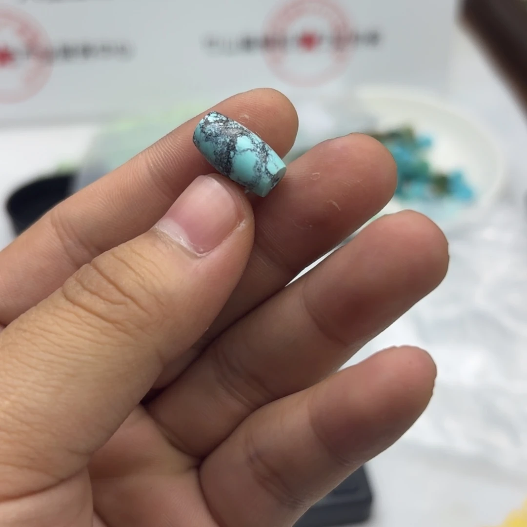 南红玛瑙未镶嵌绿松石