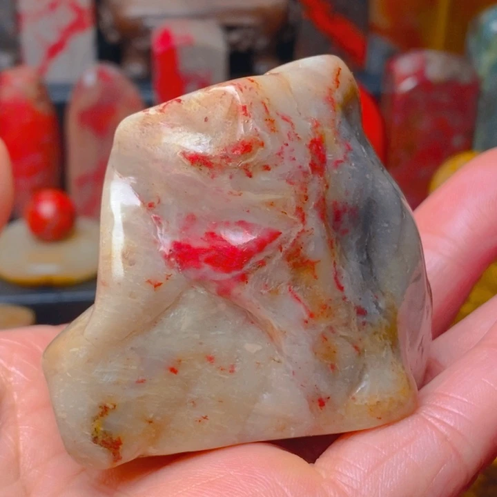 昌化鸡血石昌化鸡血石原石