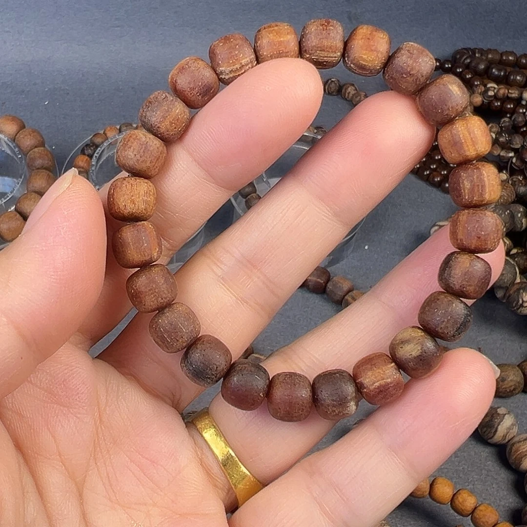 C***蛋贡木89印贡粗抛湖泊妖花