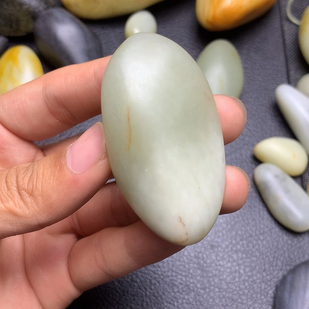 和田玉未镶嵌摆件