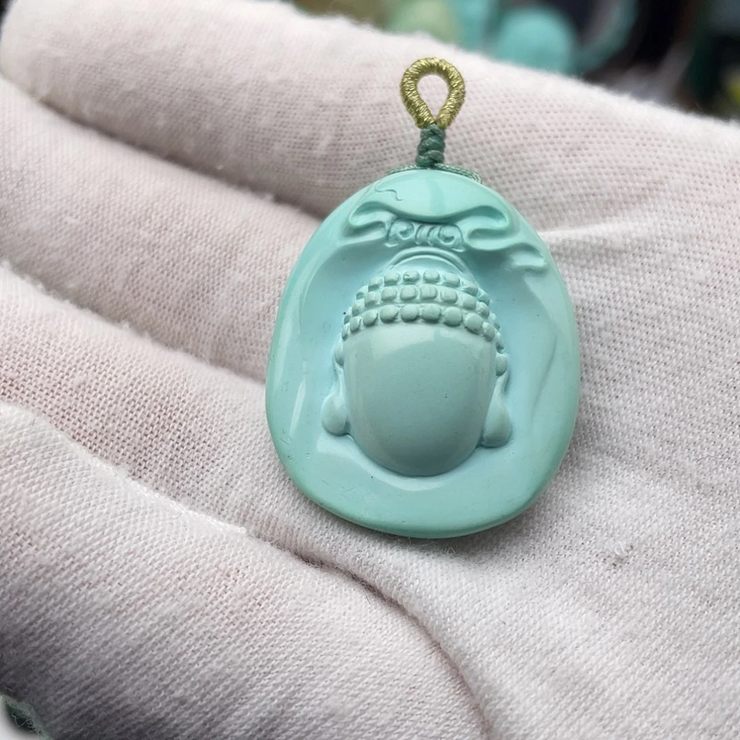 绿松石未镶嵌颈饰