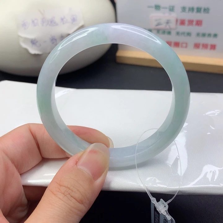 未镶嵌手镯翡翠5657