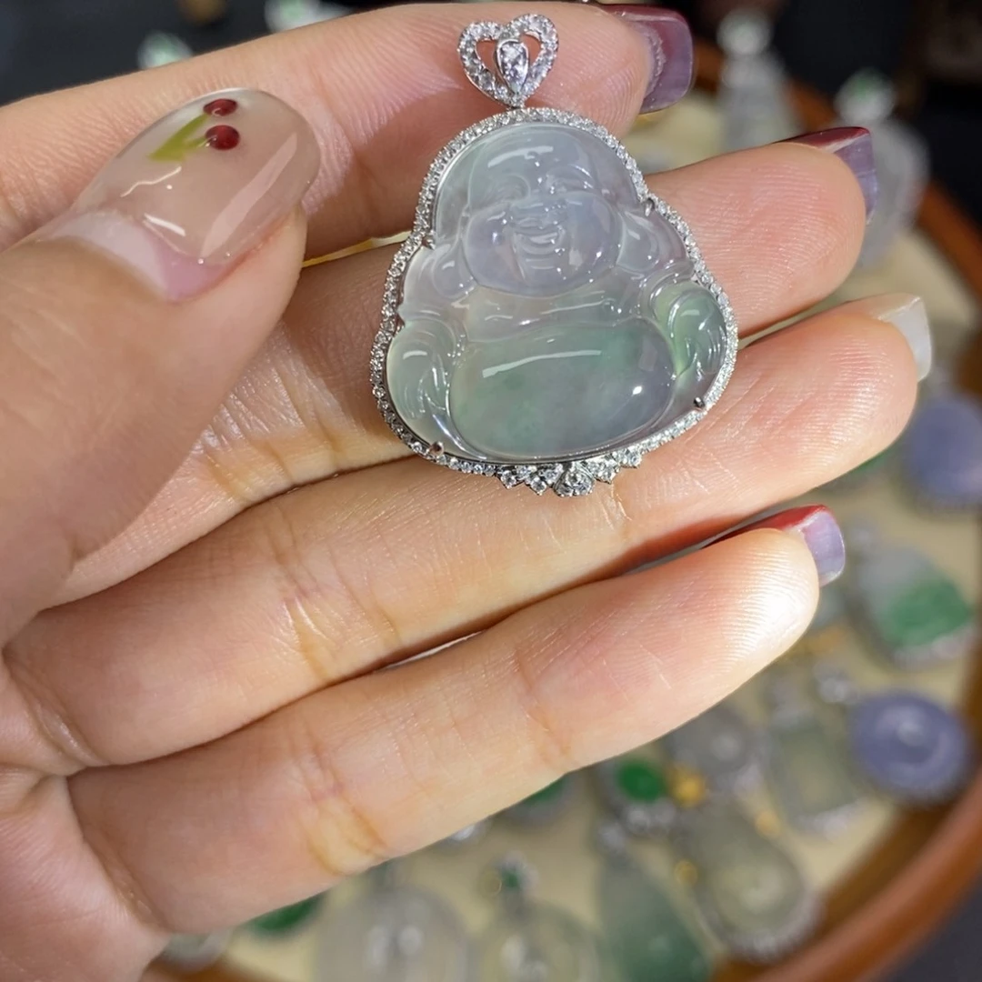 翡翠颈饰18K金镶嵌A货翡翠