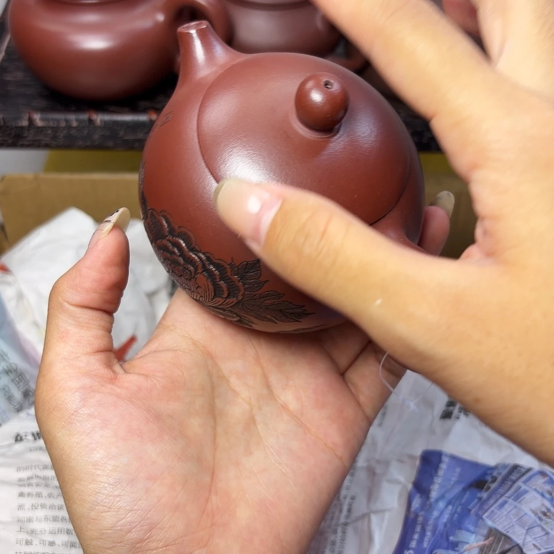 甄选宜兴本土紫砂壶