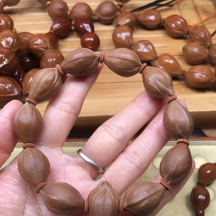 橄榄核手串梅林铁核15 X23小世界三面佛