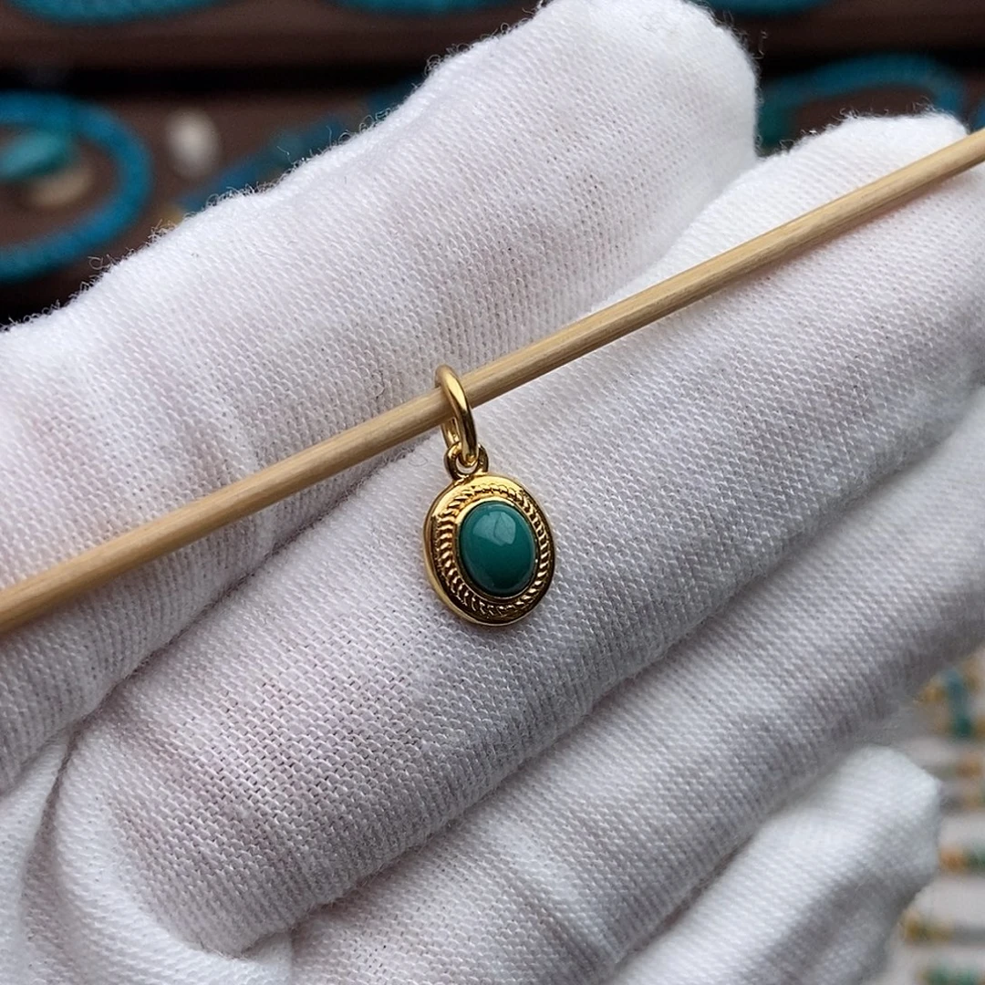 风***止绿松石18K金镶嵌绿松石配饰