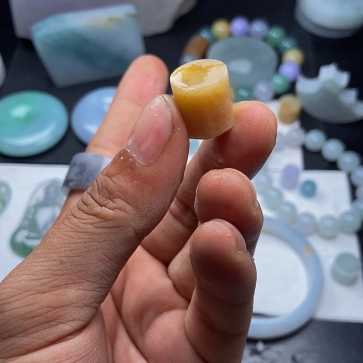 定制翡翠未镶嵌定制