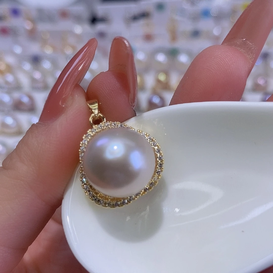 淡水珍珠合金颈饰