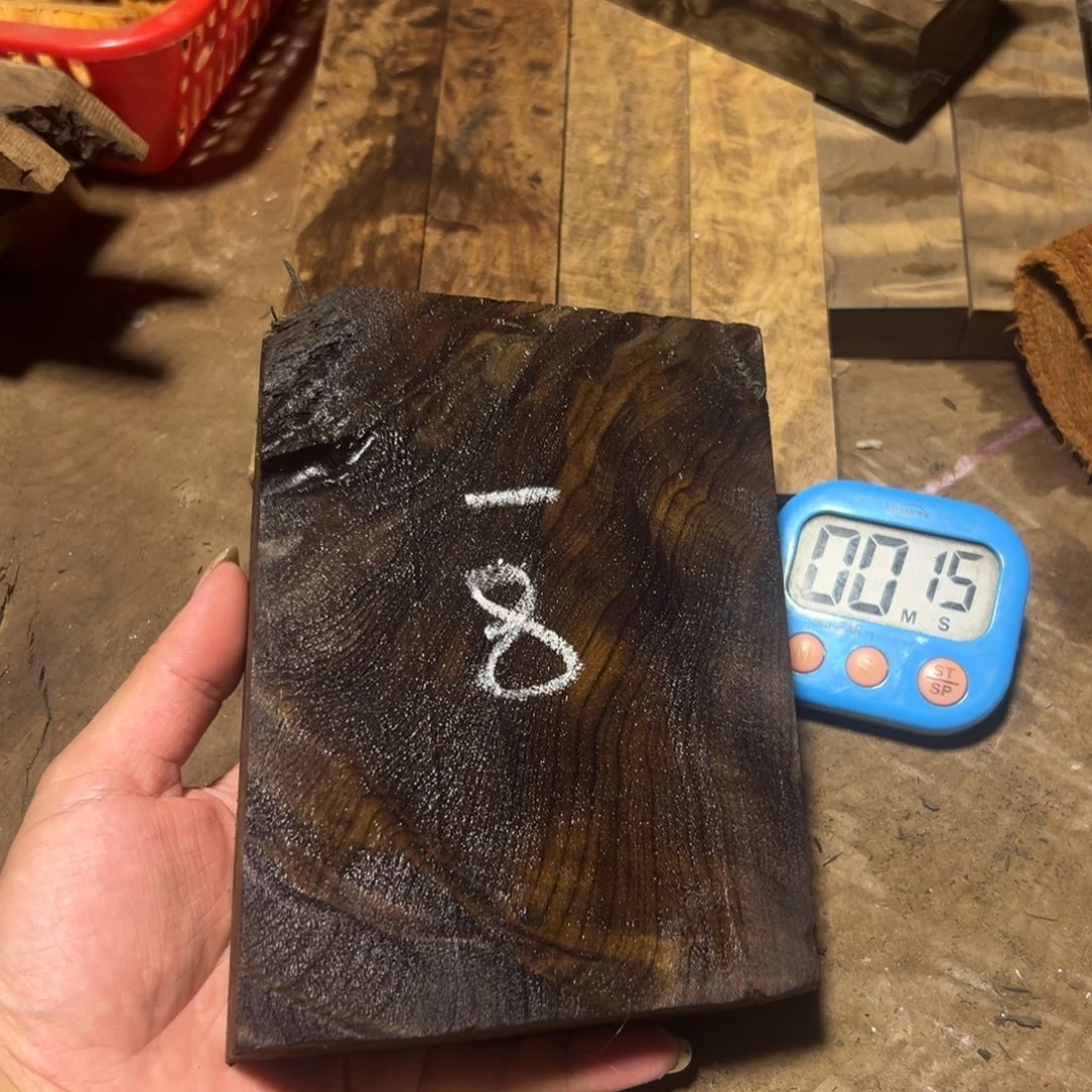 一***，金丝楠金丝楠木原材料8