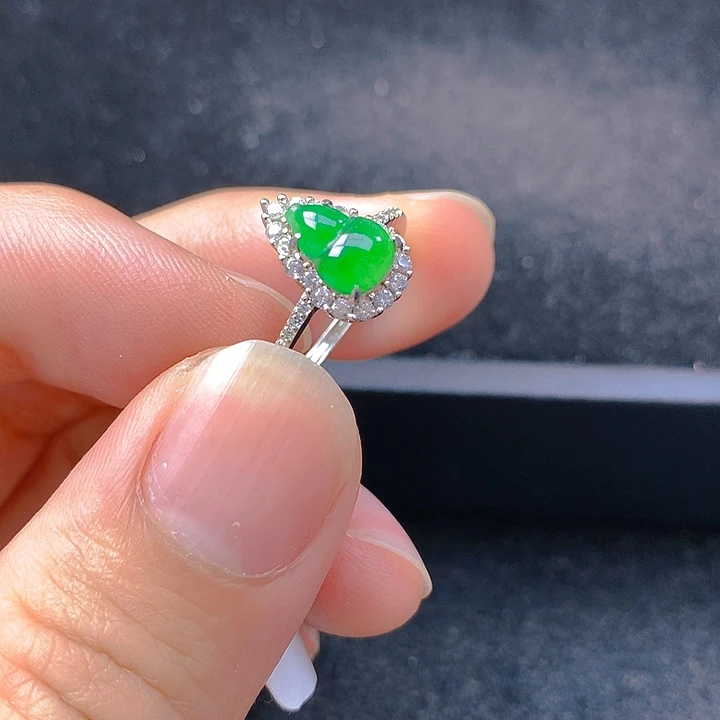 【闪购商品】翡翠银S925镶嵌颈饰翡翠