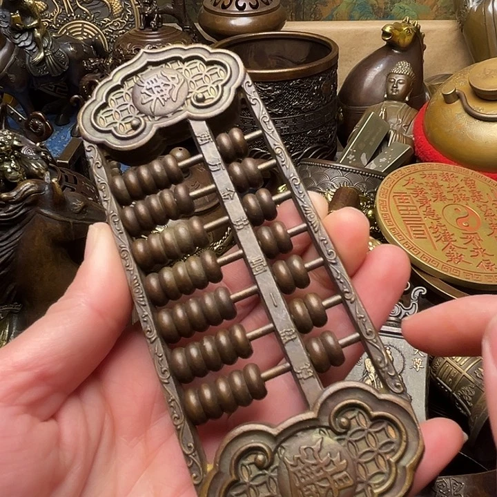 精美铜器批发档口