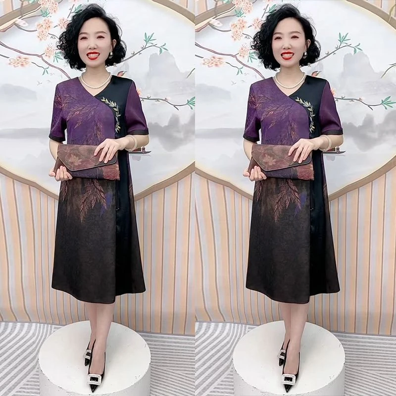 H夏季经典真丝连衣裙2025中老年50岁以上妈妈装国风大牌印花长裙