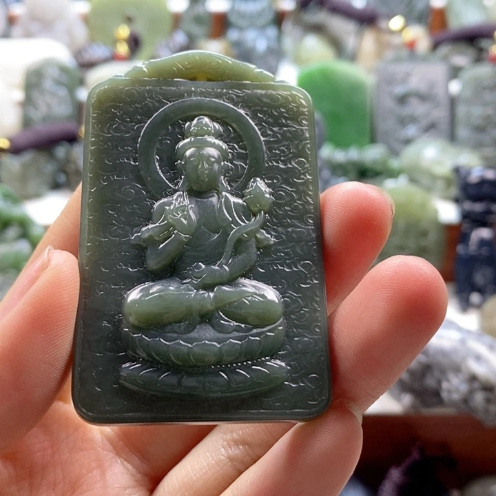 和田玉颈饰未镶嵌袁*浩