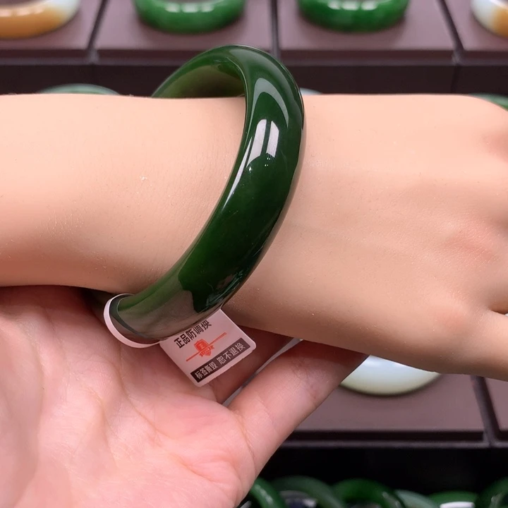 未镶嵌手镯和田玉（碧玉）58.59