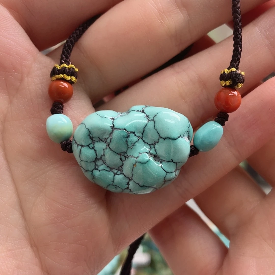 绿松石未镶嵌珠宝奇石?