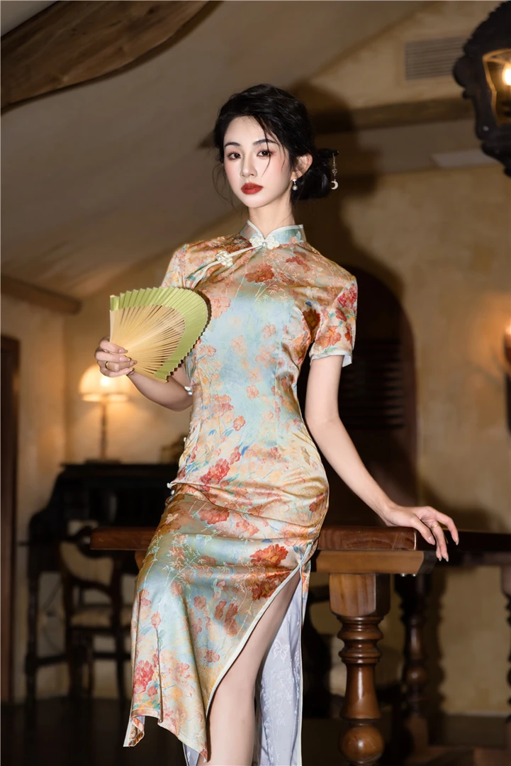 旗袍2025改良版春夏新款长款复古修身中国风气质年轻款改良连衣裙