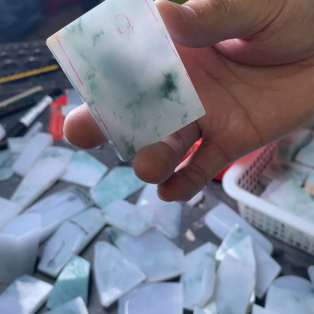 未镶嵌定制翡翠岭*包工