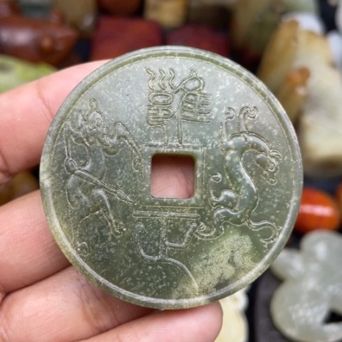 和田玉未镶嵌颈饰58