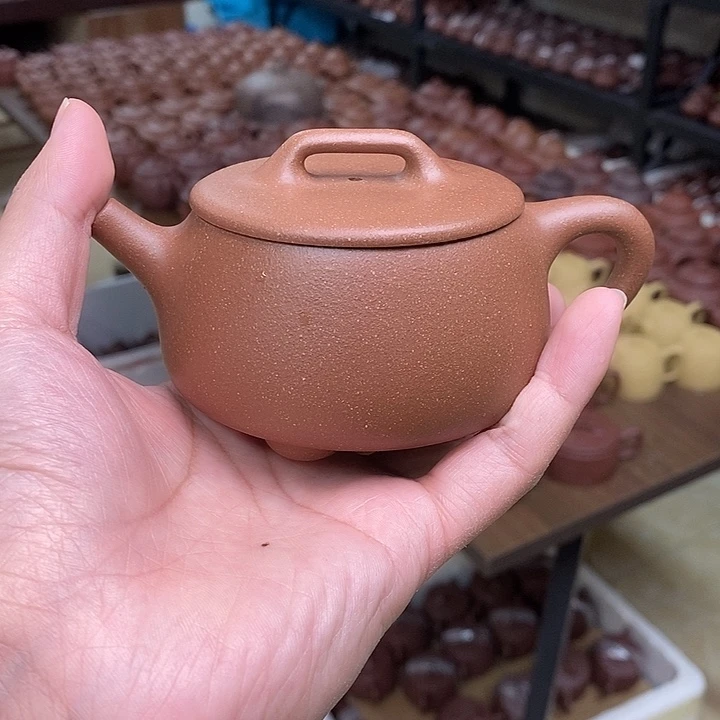 紫砂茶杯宽口石瓢黄降坡