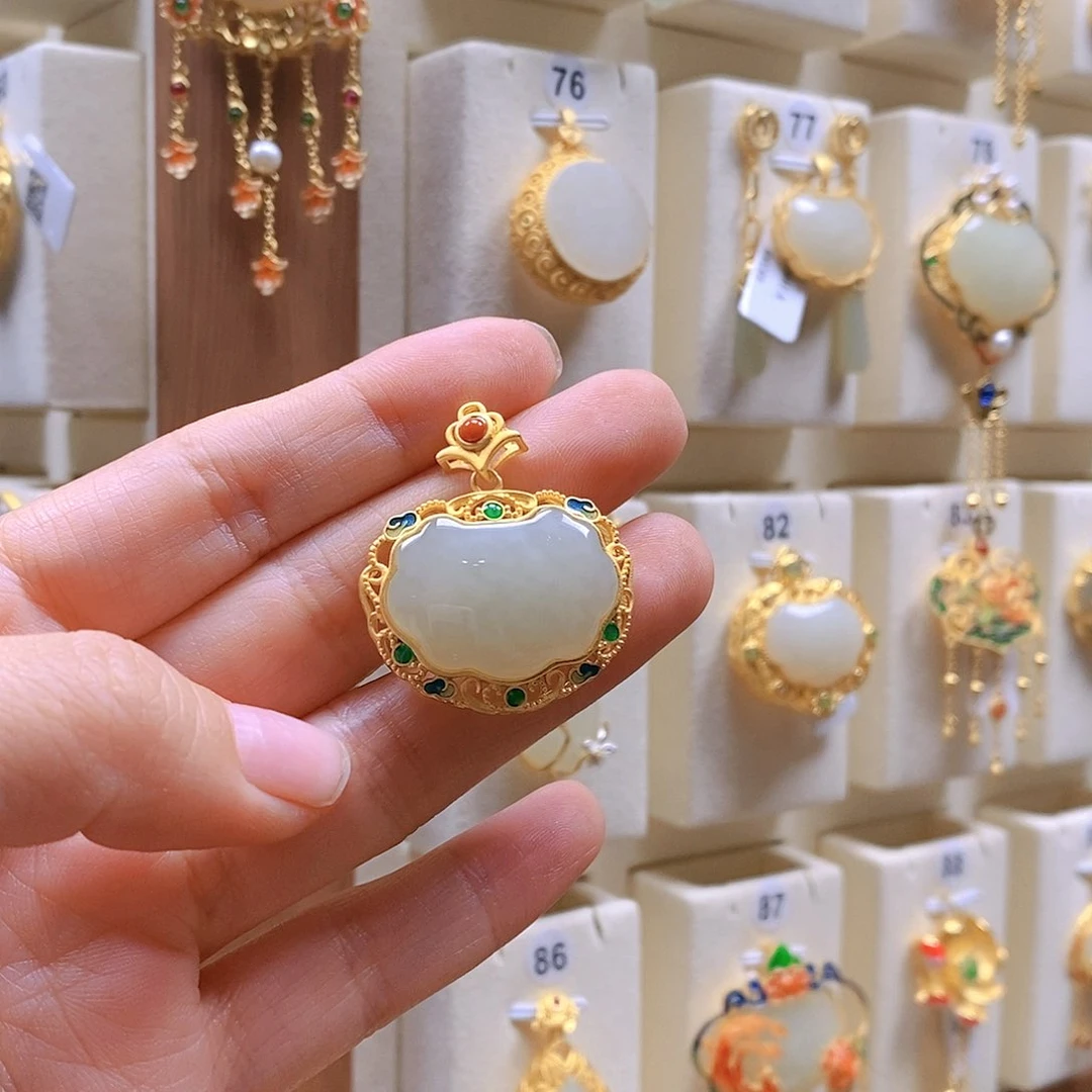 和田玉颈饰银S925镶嵌