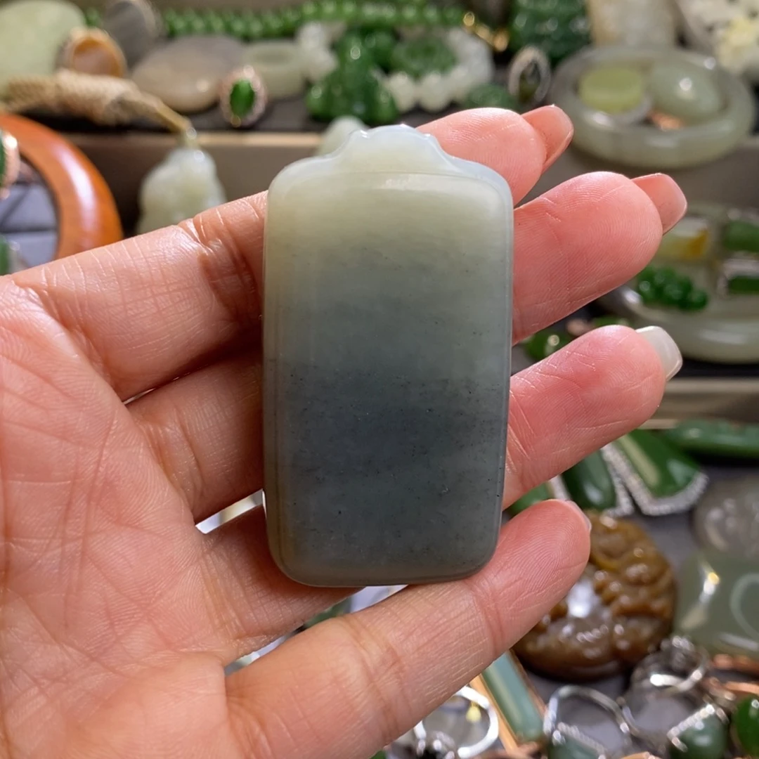 和田玉挂件未镶嵌