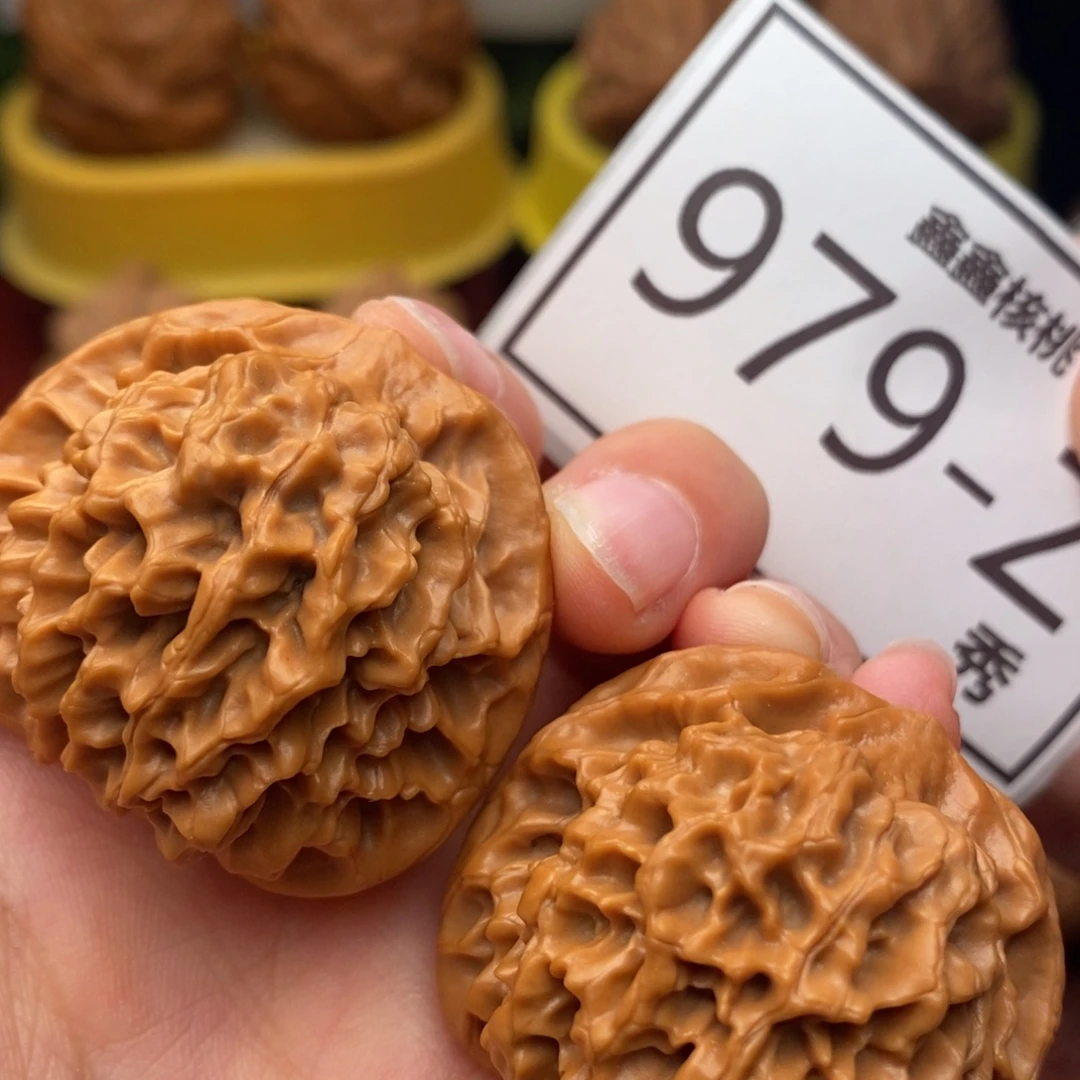 文玩核桃把件秦闷39……