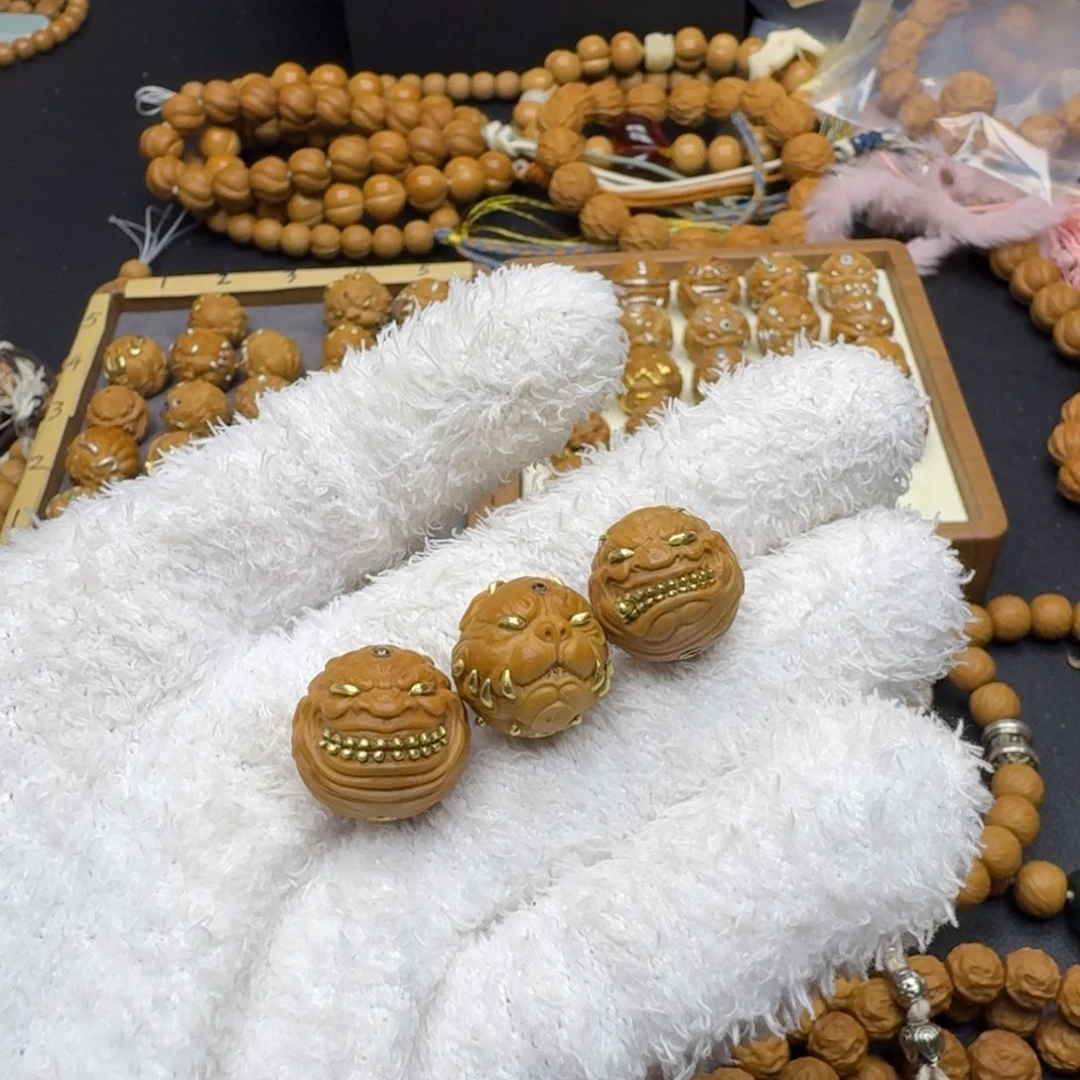 ****࿐全品狗王加烟鬼加金牙