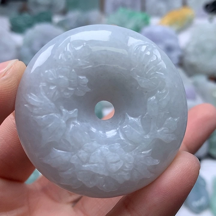 翡翠未镶嵌颈饰花开富贵平安扣两面工艺福利卡厚12+