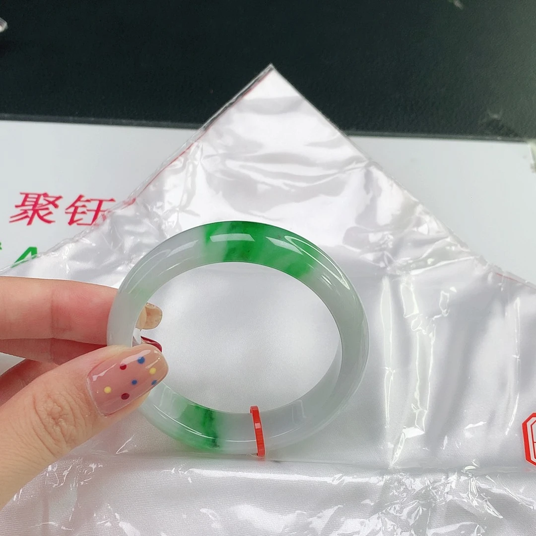 未镶嵌手镯翡翠 512